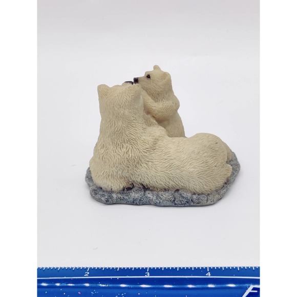 2 Polar Bears Figurine Sculpture Mama & Baby Kiss 2" Cute Nick-Nack Albert Price - Picture 3 of 10